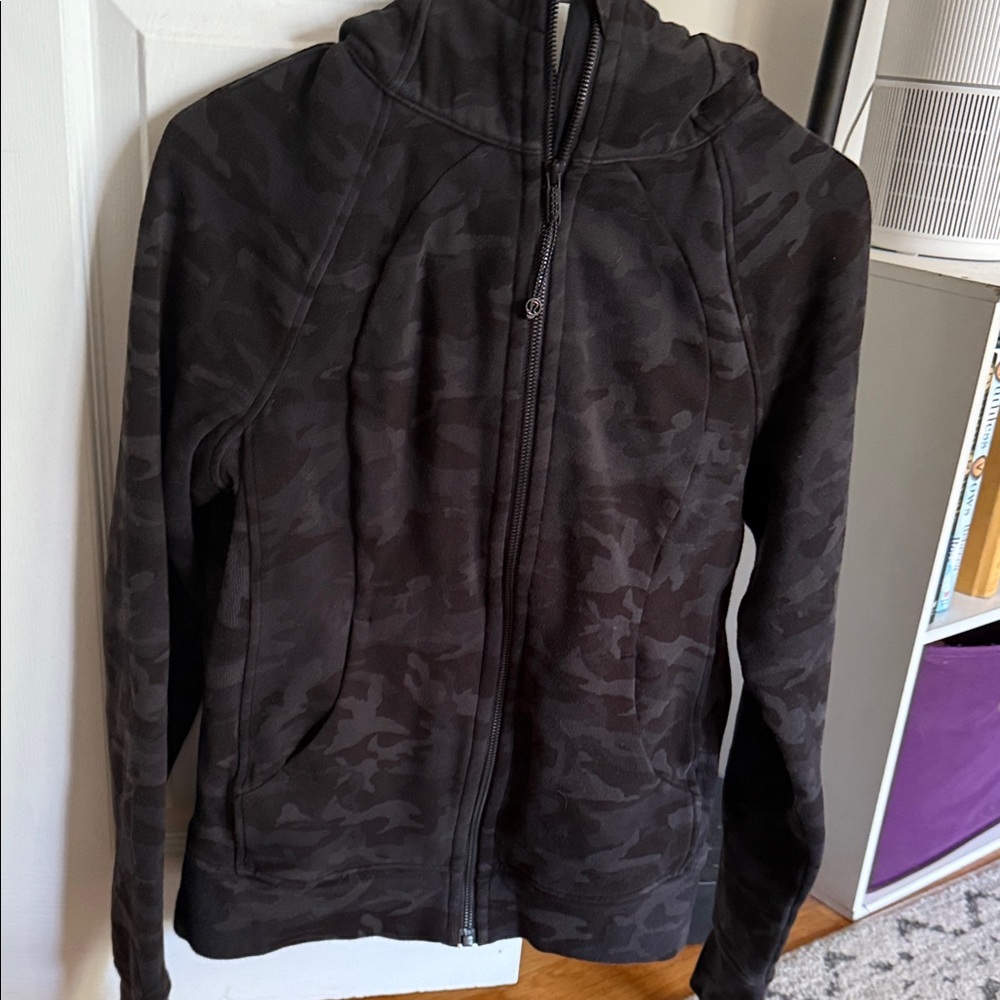 Lululemon camo scuba hoodie